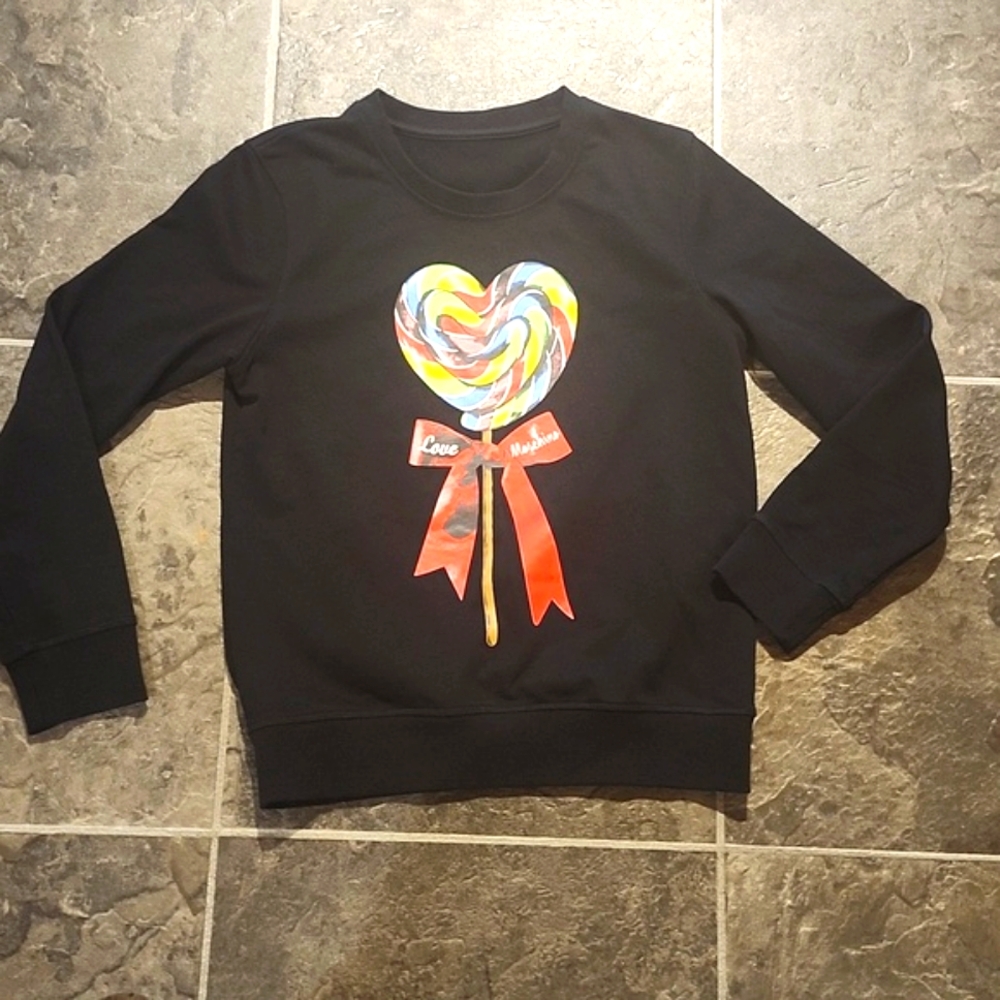3/15❤️Love Moschino crewneck sweatshirt. S